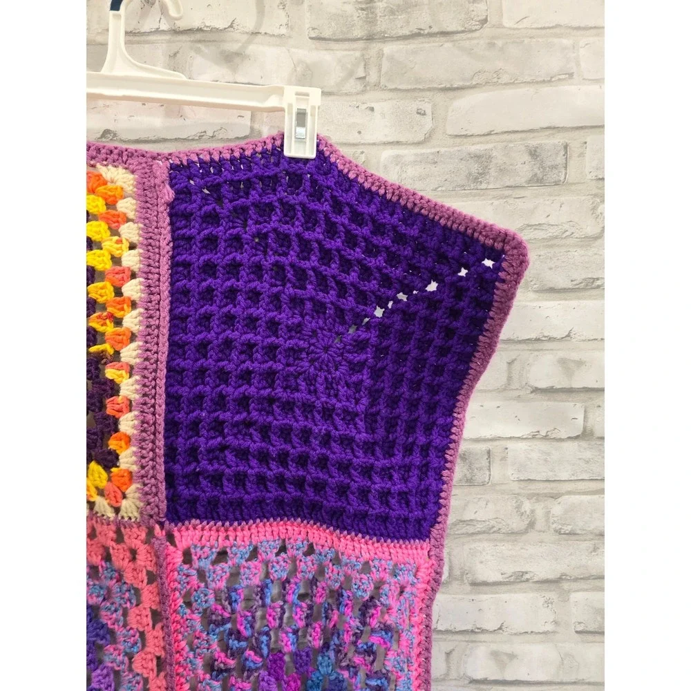 VTG Granny Square Afghan Baby Blanket Throw White‎ Multicolor Grannycore 23x40